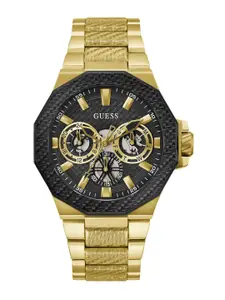 GUESS Men Bracelet Style Straps Analogue Multi Function Watch GW0636G2