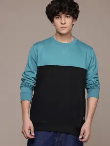 The Roadster Lifestyle Co. Colourblocked Sweatshirt