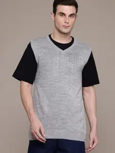 The Roadster Lifestyle Co. V-Neck Acrylic Sweater