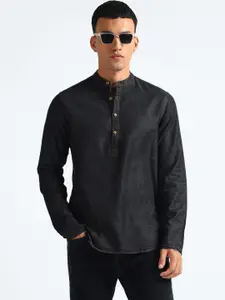 Flying Machine Men Solid Mandarin Casual Shirt