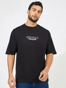Styli Men Cotton Rich Chest Printed Oversized Athleisure Tee