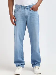 Calvin Klein Men Straight Fit Light Fade Jeans