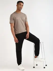 Calvin Klein Jeans Men Solid Round Neck Cotton T-shirt