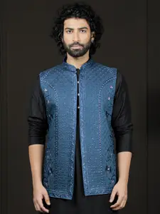 VASTRAMAY Embroidered Woven Nehru Jacket