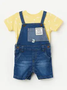 Juniors by Lifestyle Infants Boys Printed Dungaree With T-Shirt