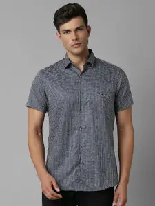 Louis Philippe Sport Men Slim Fit Opaque Printed Casual Shirt