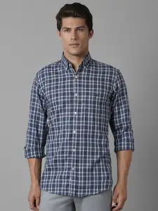 Louis Philippe Sport Men Slim Fit Opaque Checked Casual Shirt