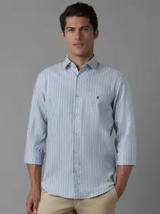 Louis Philippe Sport Men Slim Fit Opaque Striped Casual Shirt