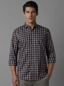 Louis Philippe Sport Men Slim Fit Opaque Checked Casual Shirt