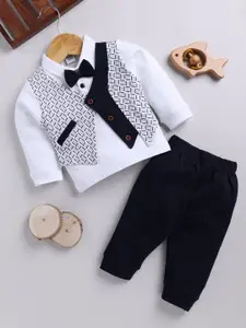 Moms Love Infant Boys Pure Cotton Checked T-shirt With Joggers