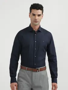 Tommy Hilfiger Men Opaque Casual Shirt