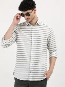 Tommy Hilfiger Men Horizontal Stripes Opaque Striped Casual Shirt