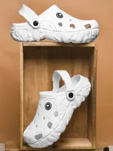 HRX by Hrithik Roshan Men White Rubber Clogs