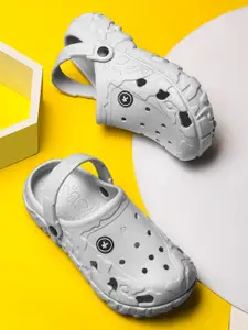 HRX by Hrithik Roshan Men Grey Rubber Clogs