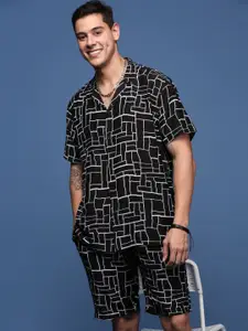 SHOWOFF Printed Cuban Collar Shirt With Shorts