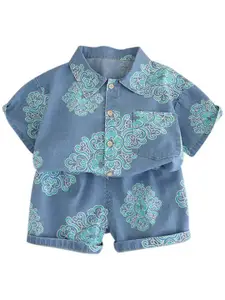 StyleCast x Revolte Boys Ethnic Motifs Printed T-shirt With Shorts