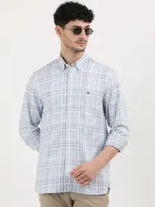 Tommy Hilfiger Men Tartan Checks Opaque Checked Casual Shirt