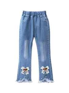 StyleCast x Revolte Girls Mid-Rise Clean Look Embellished Detail Cotton Jeans