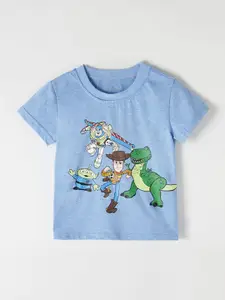 StyleCast Boys Graphic Printed Round Neck T-shirt