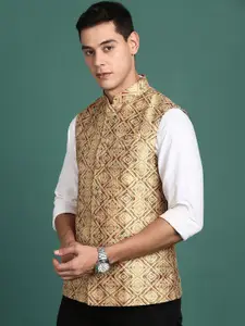 SHOWOFF Men Embroidered Slim-Fit Nehru Jackets