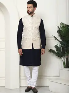 SOJANYA Checked Embroidered Thread Work Pure Cotton Kurta with Pyjama & Nehru Jacket