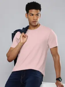 Levis Round Neck Regular T-shirt