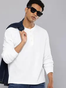 Levis Textured Henley Neck Pure Cotton Slim Fit T-shirt
