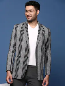 SHOWOFF Striped Notched Lapel Slim Fit Single Breasted Cotton Blazer