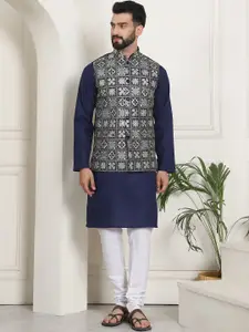 SOJANYA Men Regular Pure Cotton Kurta with Churidar