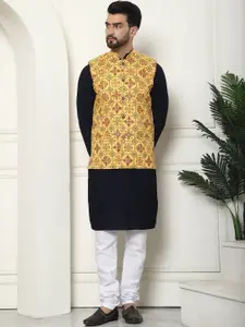 SOJANYA Checked Pure Cotton Kurta With Churidar & Nehru Jacket