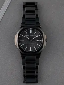 French Connection Men Dial & Stainless Steel Bracelet Style Straps Analogue Watch FCB2BM