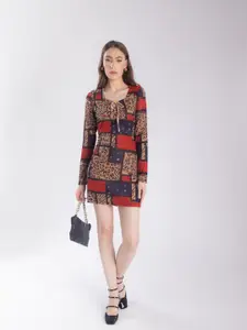 Stylecast X Hersheinbox Printed Slit Sleeve Mini Sheath Dress