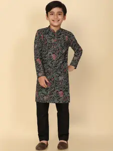 KISAH Boys Floral Printed Regular Kurta with Pyjamas