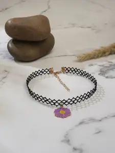 EL REGALO Floral Charm Detail Choker Necklace