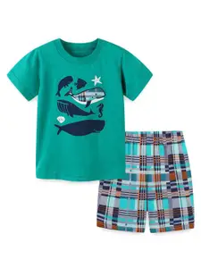 StyleCast Boys Green Graphic Printed Pure Cotton T-shirt With Shorts