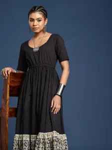 Taavi Pure Cotton Ethnic Motifs Print Dobby A-Line Kalamkari Kurta