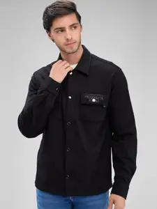 SPYKAR Men Solid Pocket Detailing Slim Fit Casual Shirt
