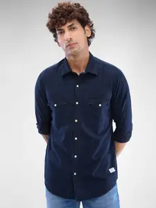 SPYKAR Men Solid Slim Fit Opaque Casual Shirt