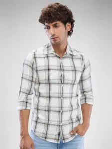 SPYKAR Men Slim Fit Tartan Checks Opaque Checked Casual Shirt