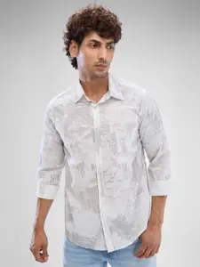 SPYKAR Men Slim Fit Opaque Abstract Printed Spread Collar Casual Shirt