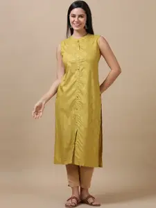 Marcia Ethnic Motifs Printed Mandarin Collar Sleeveless Straight Kurta