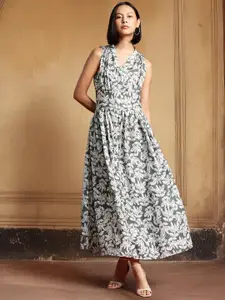 all about you Floral Print Fit & Flare Maxi Dress