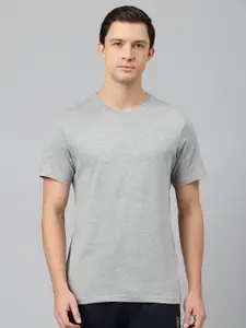 Van Heusen Innerwear Men Solid Crew Neck Short Sleeves T-Shirt