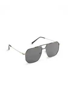 OPIUM Men Aviator Sunglasses with Polarised and UV Protected Lens