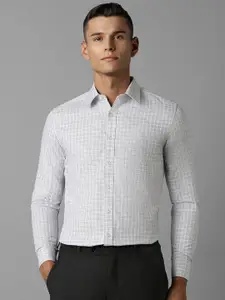 Louis Philippe Men Slim Fit Checked Pure Cotton Formal Shirt