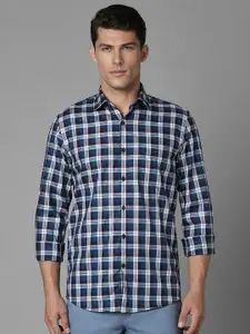 Louis Philippe Sport Men Checked Slim Fit Opaque  Casual Shirt