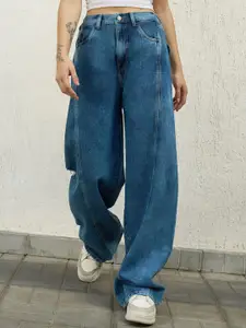 Hubberholme Women puddle Fit High-Rise Light Fade mildly distress Jeans