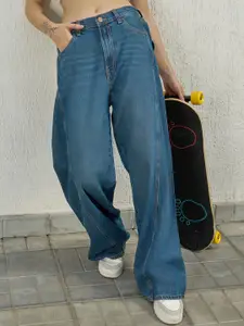 Hubberholme Women puddle Fit High-Rise Light Fade Jeans