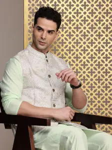 House of Pataudi Band Collar Regular Jashn Kurta with Churidar