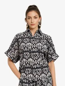 RAREISM Women Abstract Printed Spread Collar Casual Shirt